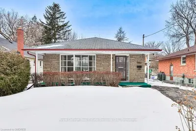 151 DEANE Avenue, Oakville, ON L6K 1N2