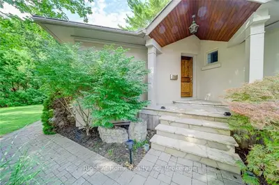 315 WILLIS Drive, Oakville, ON L6L 4T9