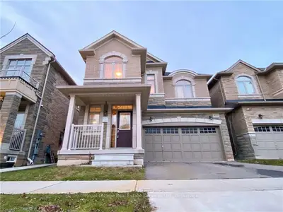 411 Grindstone Trail, Oakville, ON L6H 0S1