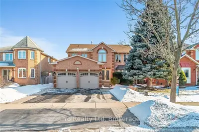 19 EATON Street, Halton Hills, ON L7G 5L4