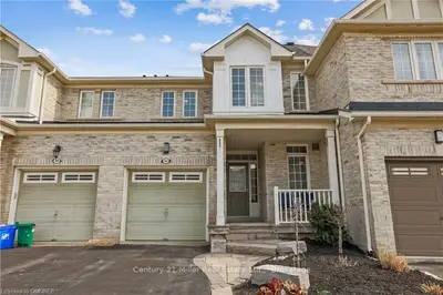 2295 ROCHESTER Circle 40, Oakville, ON L6M 5C8