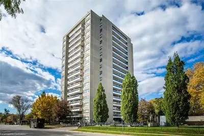 2263 MARINE Drive 706, Oakville, ON L6L 5K1