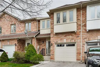 1189 WESTVIEW Terrace, Oakville, ON L6M 3N2