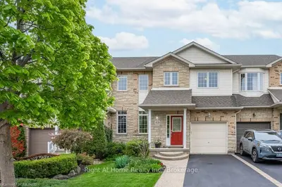 4126 MEDLAND Drive, Burlington, ON L7M 4Z8