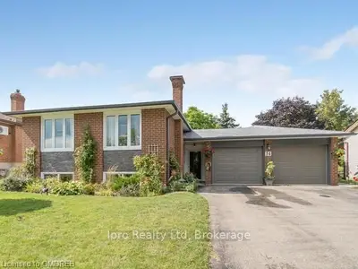 34 Cleaveholm Drive, Halton Hills, ON L7G 3E1