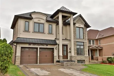 2459 Nichols Drive, Oakville, ON L6H 6T2