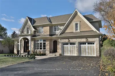 1349 SECORD Avenue, Oakville, ON L6L 2K9