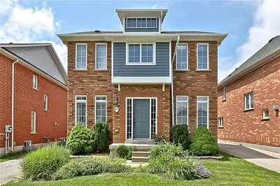 471 River Glen Boulevard, Oakville, ON L6H 6N6