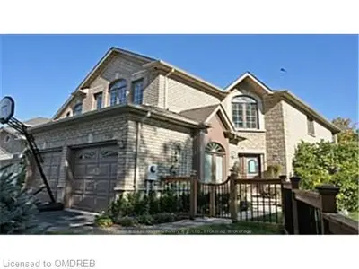 2229 Rockingham Drive, Oakville, ON L6H 6E7
