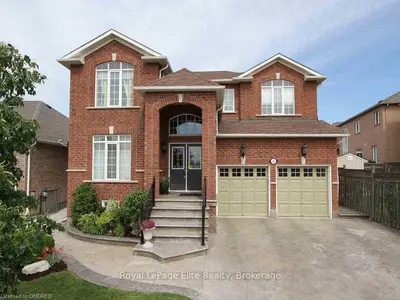 2683 North Ridge Trail, Oakville, ON L6H 7A4