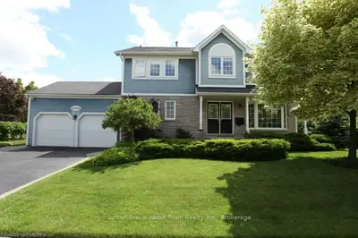2088 COUNTRY CLUB Drive, Burlington, ON L7M 3V3