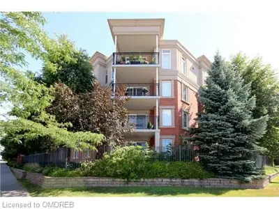 2301 PARKHAVEN Boulevard 310, Oakville, ON L6H 6V6
