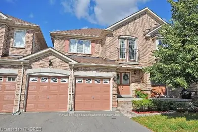 1290 HERITAGE Way 10, Oakville, ON L6M 4M4