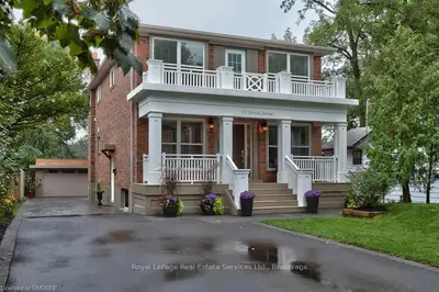 152 Herald Avenue, Oakville, ON L6K 1S2