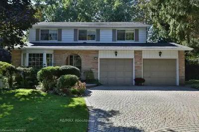 2344 Carrington Place, Oakville, ON L6J 5P4