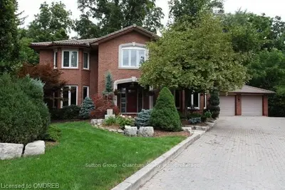 4053 Woodchuck Lane, Mississauga, ON L5L 2T5