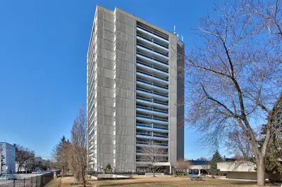 2263 Marine Drive 303, Oakville, ON L6L 5K1