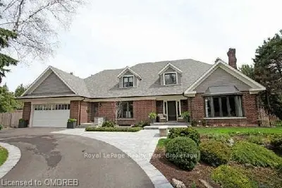 107 BURGUNDY Drive, Oakville, ON L6J 6R1