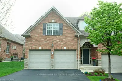 289 PLAINS Road W 3, Burlington, ON L7T 1G1