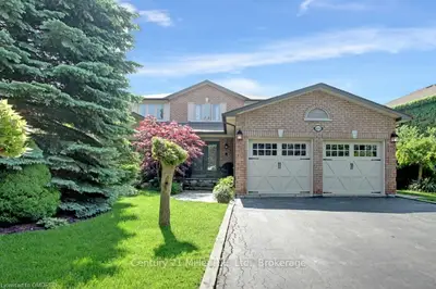 5237 Durie Road, Mississauga, ON L5M 2C6