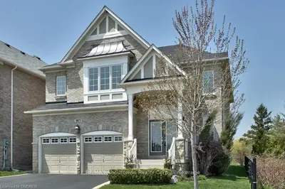 3071 Richview Boulevard, Oakville, ON L6M 0A3