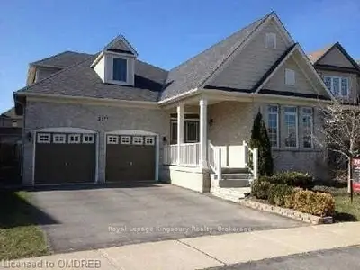 2177 ROCHESTER Circle, Oakville, ON L6M 5E3