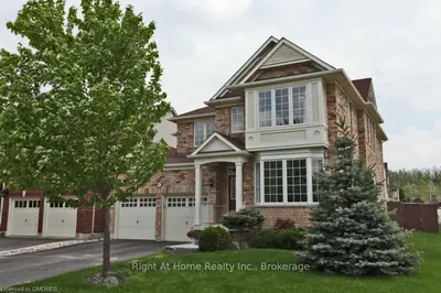 81 Arborglen Drive, Halton Hills, ON L7G 6L4