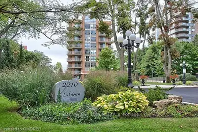 2210 Lakeshore Road 506, Burlington, ON L7R 4J9