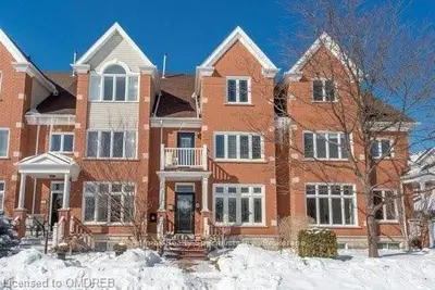 57 Bridgewater Road, Oakville, ON L6H 6G9