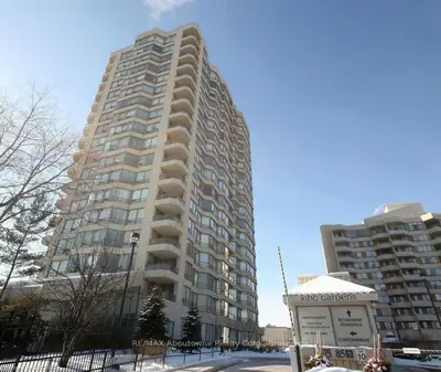75 King Street E 402, Mississauga, ON L5A 4G5