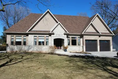 233 Wilton Street, Burlington, ON L7N 1V8