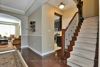 2488 Gateshead, Oakville, ON L6M 0S2