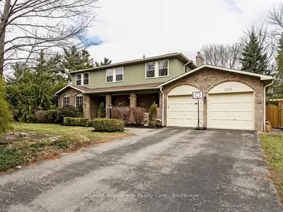2265 BETHNAL GREEN Road, Oakville, ON L6J 5J8