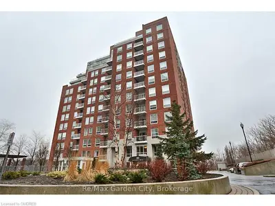 40 OLD MILL Road 506, Oakville, ON L6J 7W2