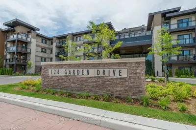 128 GARDEN Drive 218, Oakville, ON L6K 0H7