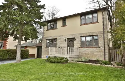 14 Tecumseth Avenue, Mississauga, ON L5G 1K6