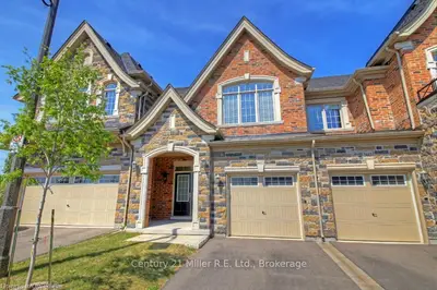 2485 Village, Oakville, ON L6M 0S2