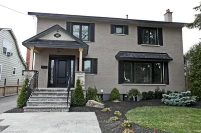 240 Felan Avenue, Oakville, ON L6K 2X6