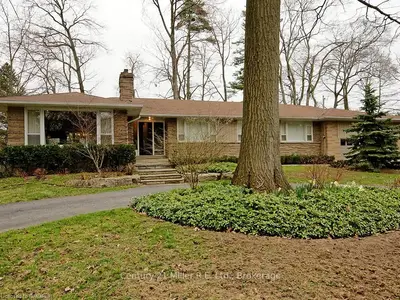 339 Wedgewood Drive, Oakville, ON L6J 4R6