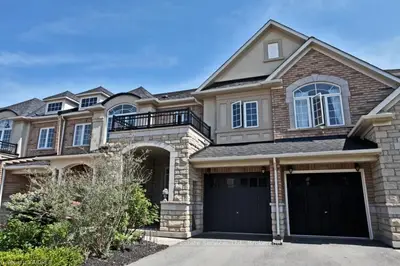 3382 Whilabout Terrace, Oakville, On L6l 0a7