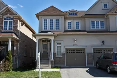 1274 Jezero Crescent, Oakville, ON L6H 0B5