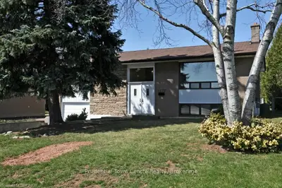 1378 GAINSBOROUGH Drive, Oakville, ON L6H 2H6