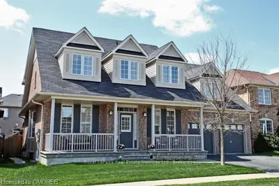 2396 Brockberry Crescent, Oakville, ON L6M 4T2