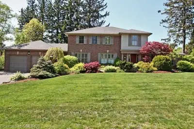 160 AINTREE Terrace, Oakville, ON L6J 5J3