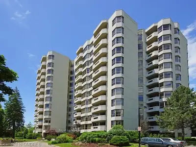 1201 North Shore Boulevard 405, Burlington, ON L7S 1Z5