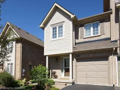 2095 GLENHAMPTON Road, Oakville, ON L6M 2W9