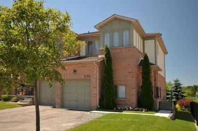 456 Levanna Lane, Oakville, ON L6H 6B9