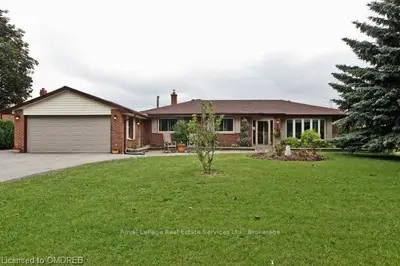 9249 HIGHWAY 25, Halton Hills, ON L9T 2X7