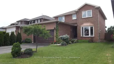 7398 ASPEN Avenue, Mississauga, ON L5N 6N1
