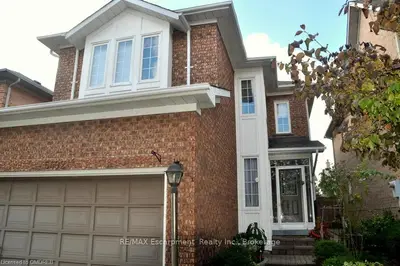 5492 HADDON HALL Road, Mississauga, ON L5M 5G6
